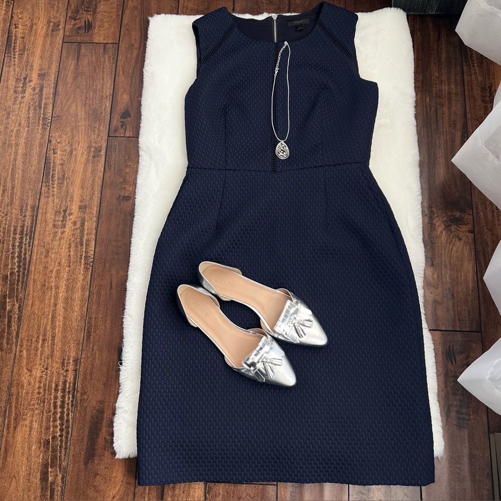J.CREW Portfolio Dress Navy Blue Textured Sheath Size 6 - Picture 7 of 14